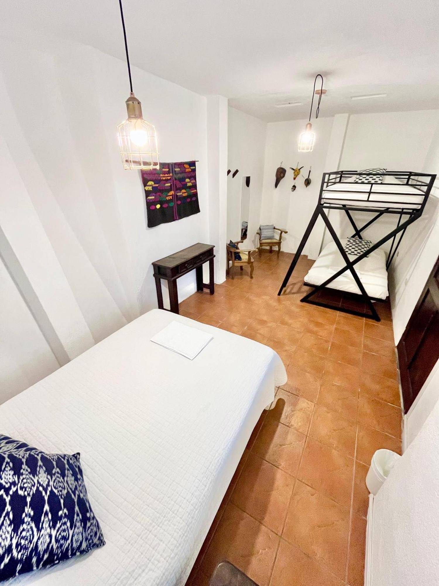 Casa Ela Candelaria 危地马拉安地瓜 外观 照片